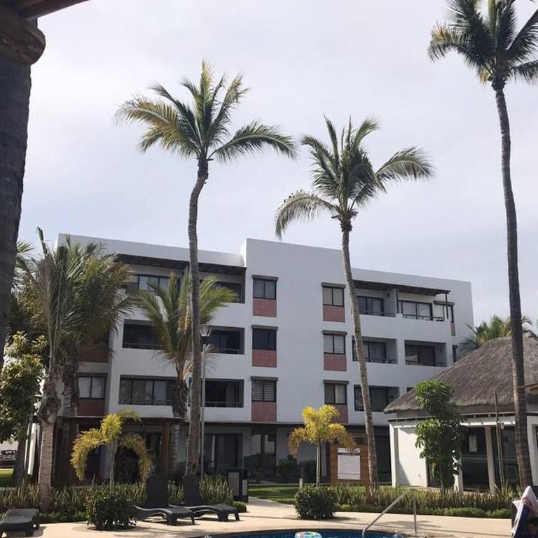 Palmilla residencial departamento en zona privada - Two-Bedroom Apartment - 26