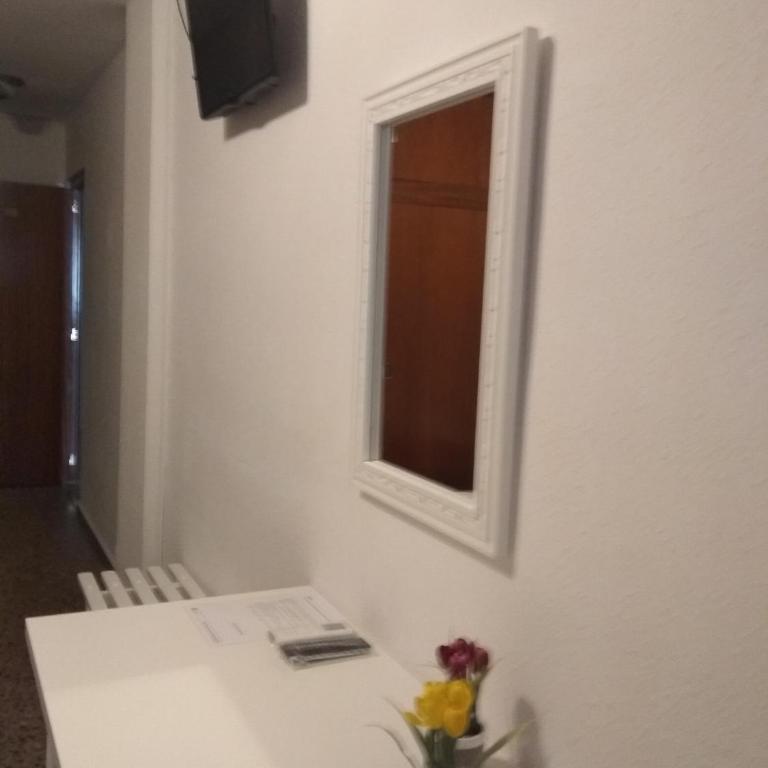 Hostal Garamar - Habitación Triple - 18