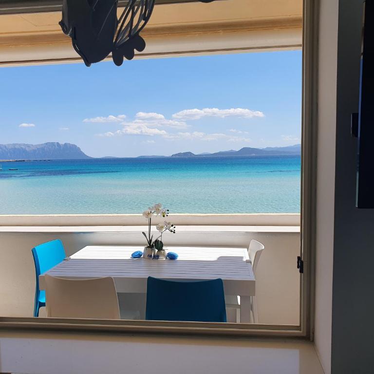 Appartamento delfino azzurro - Appartamento con 2 Camere da Letto, Balcone e Vista mare - 4