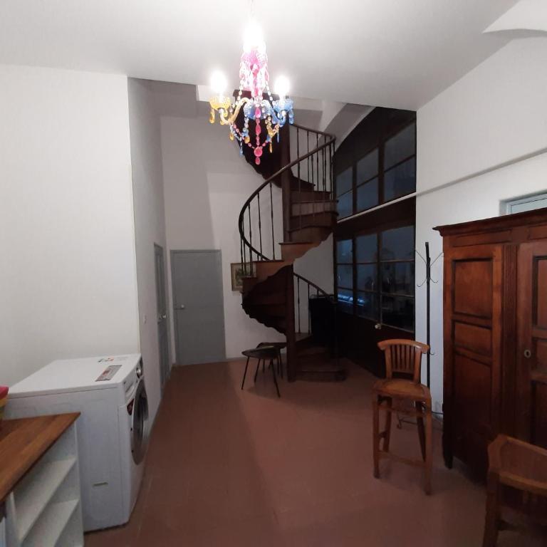 F3 FENETRE SUR JARDIN VUE MER ET MONTAGNE pour 4 VOYAGEURS - Villa 1 Chambre - 10