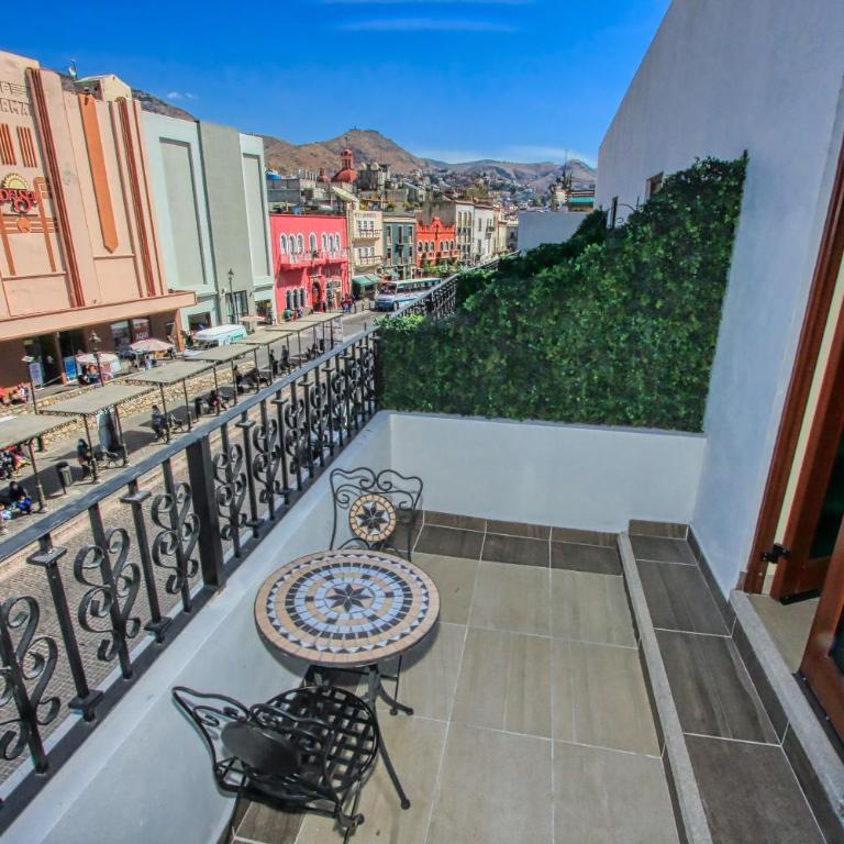 Hotel Santa Rita - Superior Room with Terrace - 1
