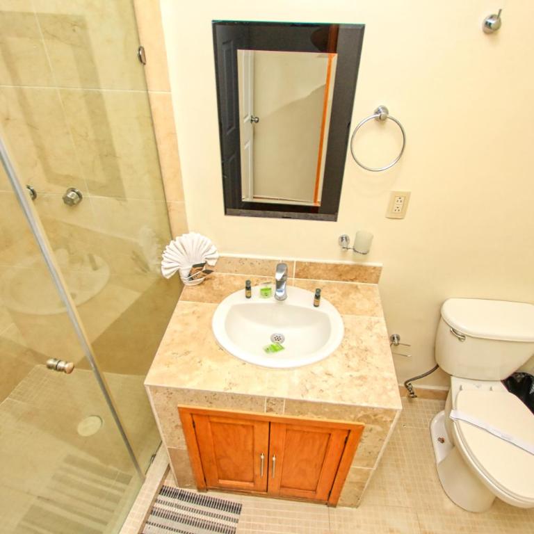 Hotel Santa Rita - Double Room with Two Double Beds with Balcony - 5