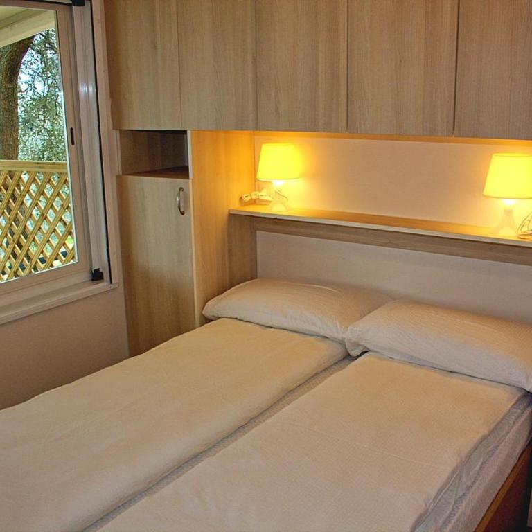 Camping Le Maior - Bungalow Deluxe con Vista Mare - 5
