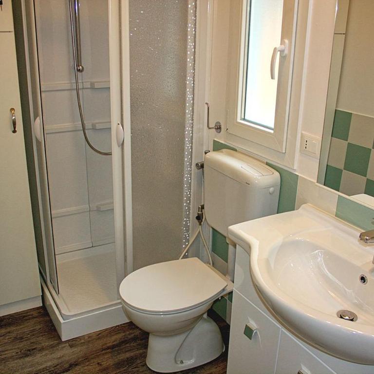 Camping Le Maior - Bungalow Deluxe con Vista Mare - 9