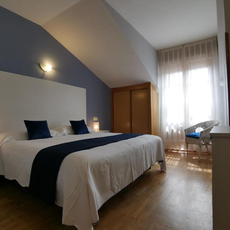 Hotel El Trasgu - Habitación Doble - 8
