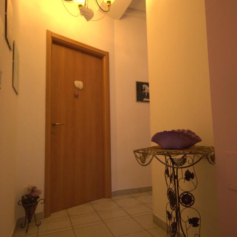 B&B Vittorio Emanuele - Camera Matrimoniale con Bagno Privato Esterno - 15