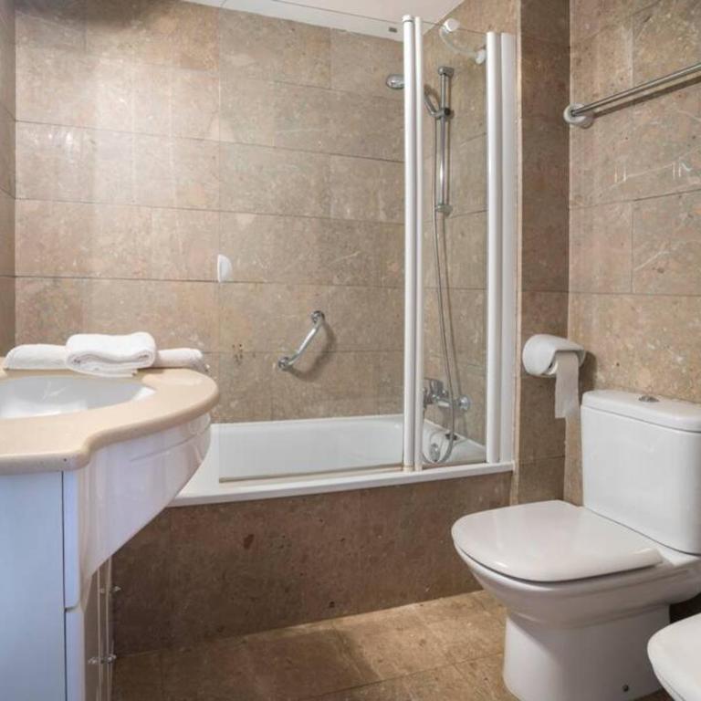 Casa PLETERA a L Estartit 100m playa wifi Vistas mar y piscina - Three-Bedroom House - 19