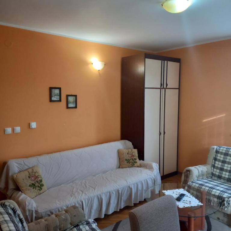 Apartmani Ivančica - One-Bedroom Apartment - 2