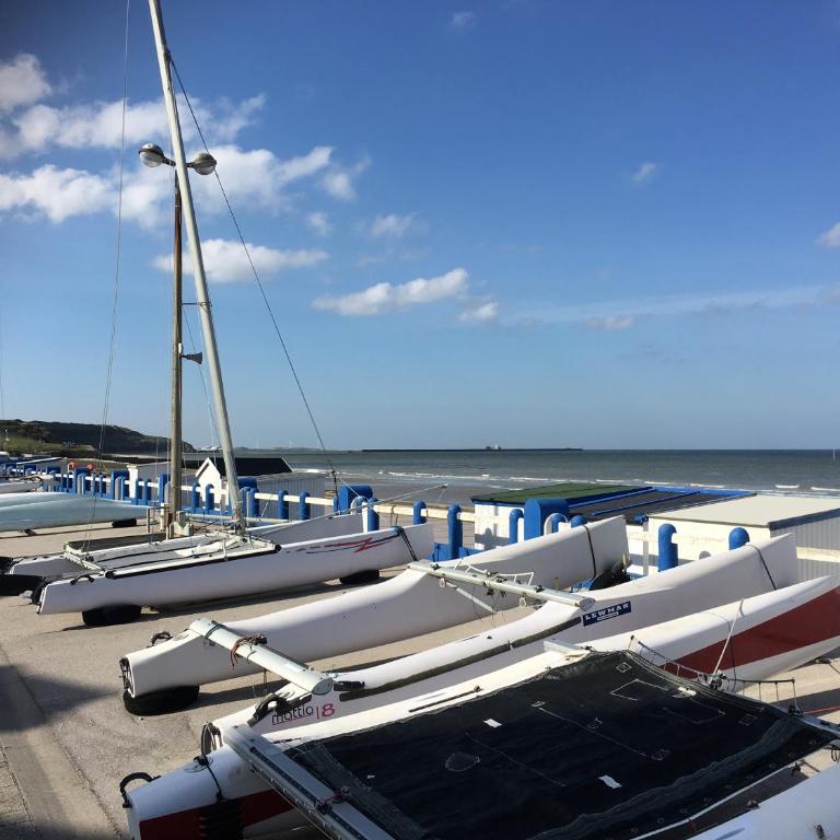 Cap'tain Kipper , vue mer, 2 chambres , garage fermé , Wimereux - Two-Bedroom Apartment - 4
