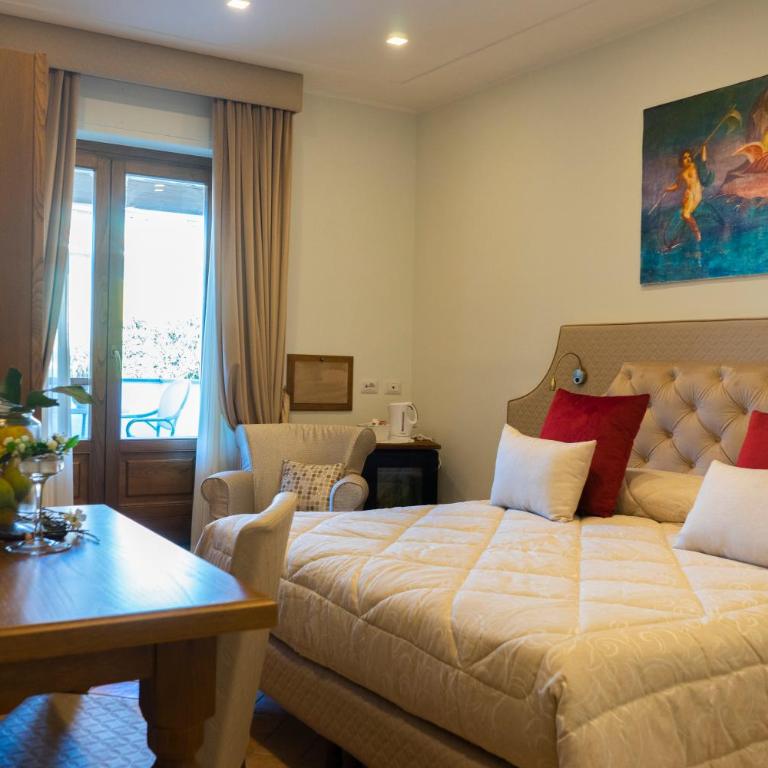 Relais Country House - Triple Room with Terrace - 5