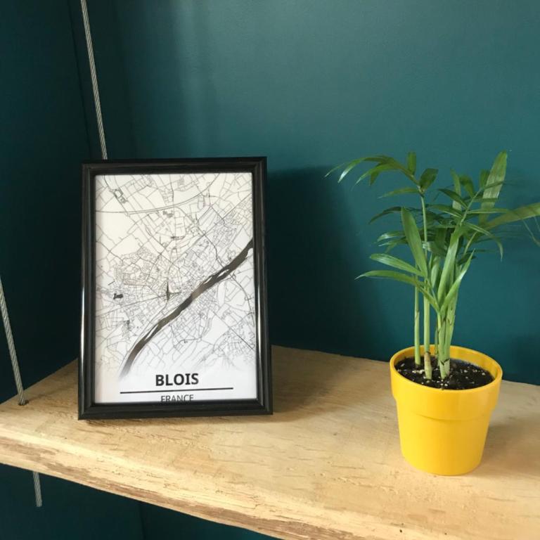 Cosy appartement au coeur de Blois, local vélo - Apartment - 3