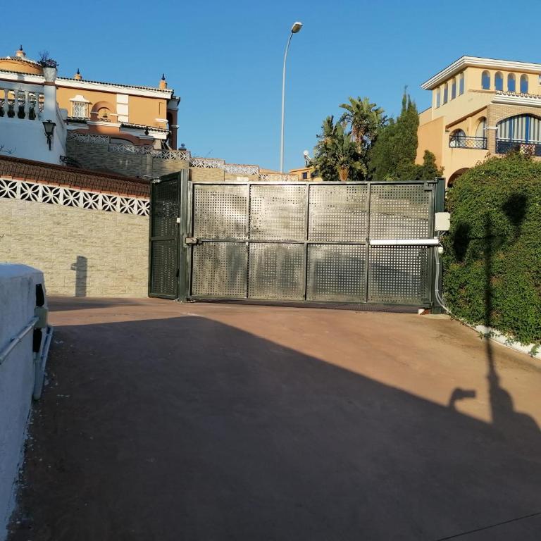Apartamento en la playa con piscina - Apartamento de 2 dormitorios - 26