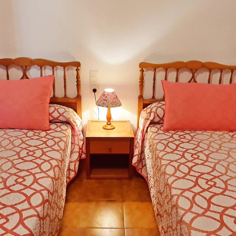 VILLA DEL DUQUE, GANDIA - ( Alquielr solo Familias ) - Three-Bedroom House - 17