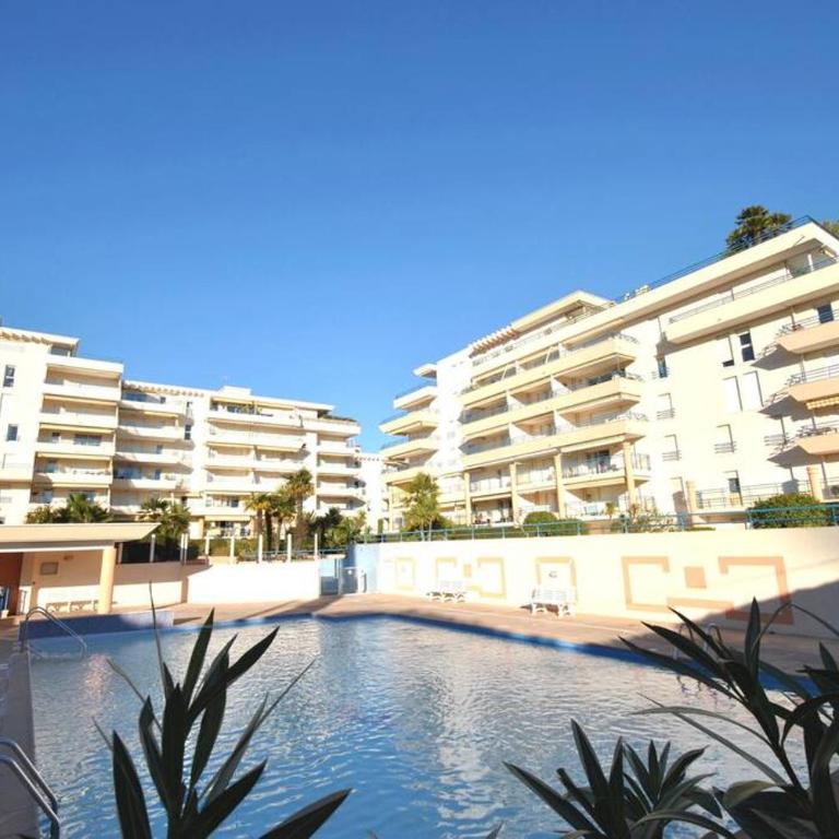 T2 climatisé à 5 minutes à pied de la plage avec parking, piscine et wifi - Appartamento con 1 Camera da Letto - 1