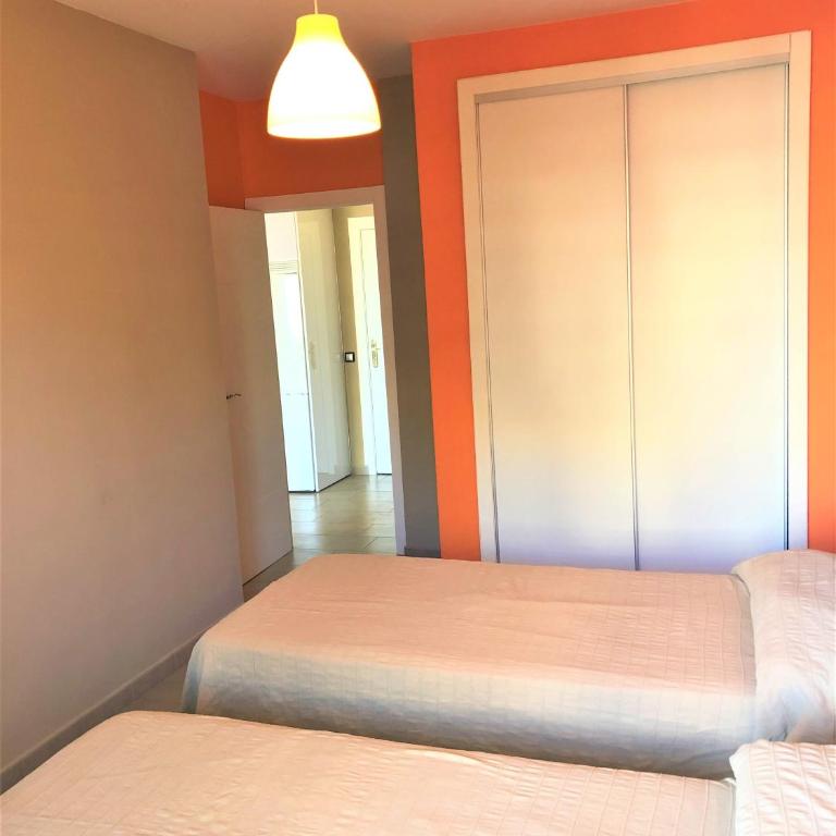 Precioso apartamento frente al mar Benalbeach - One-Bedroom Apartment - 12