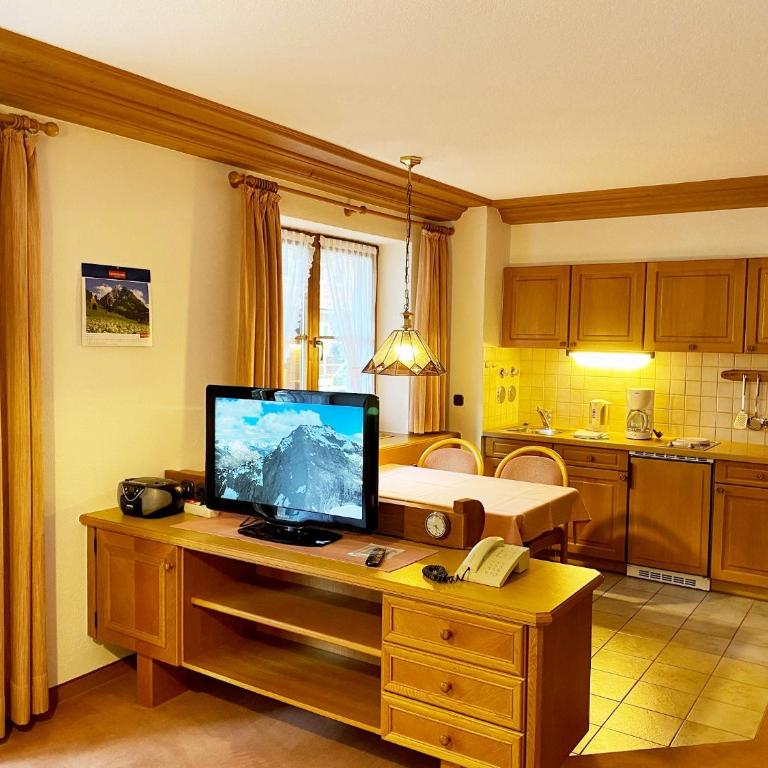 Haus Central Oberstdorf - Apartment mit 1 Schlafzimmer - Ifen - 6