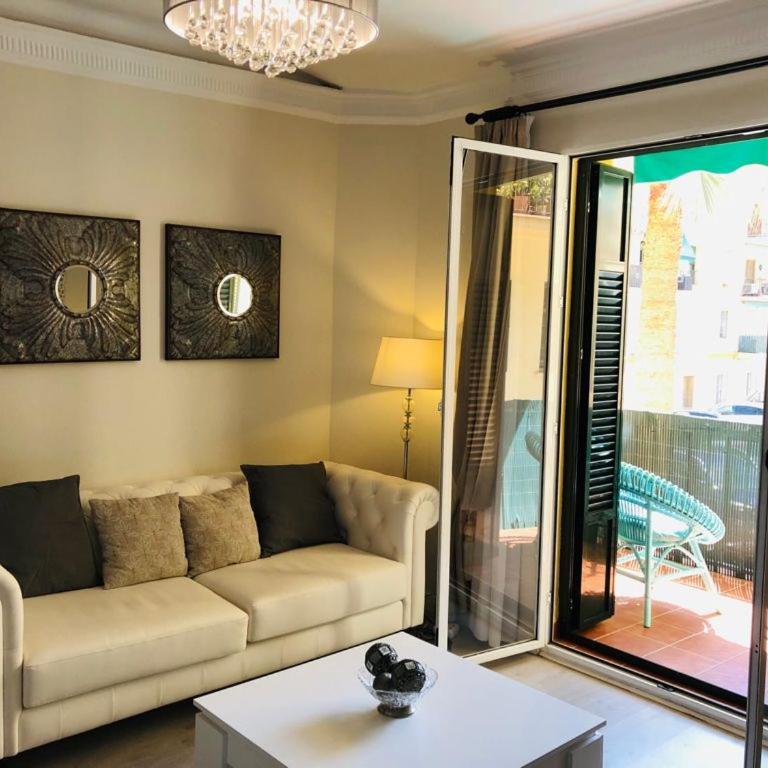 Apartamento a 50 metros de la playa malagueta con vistas al mar - Apartment - 8