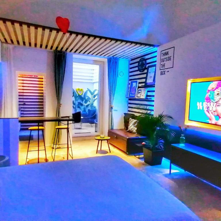 Hello Gorgeous Suite Bari - Appartamento con Vista Giardino - 13