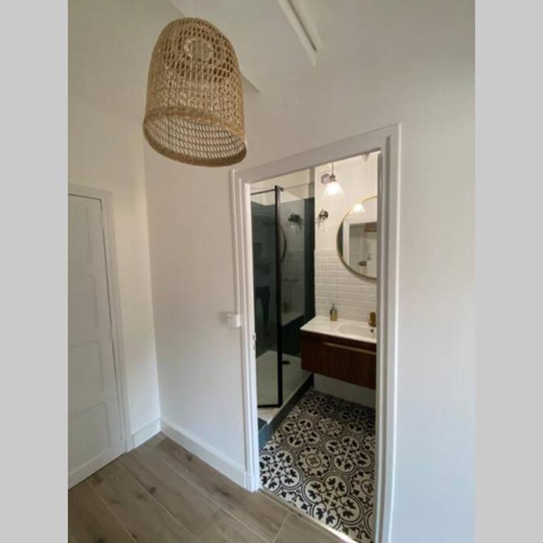 Ajaccio magnifique T2 neuf 40m2 avec balcon au Trottel 4 couchages wifi Clim parking plage à pieds 100m - Apartment mit 1 Schlafzimmer - 13