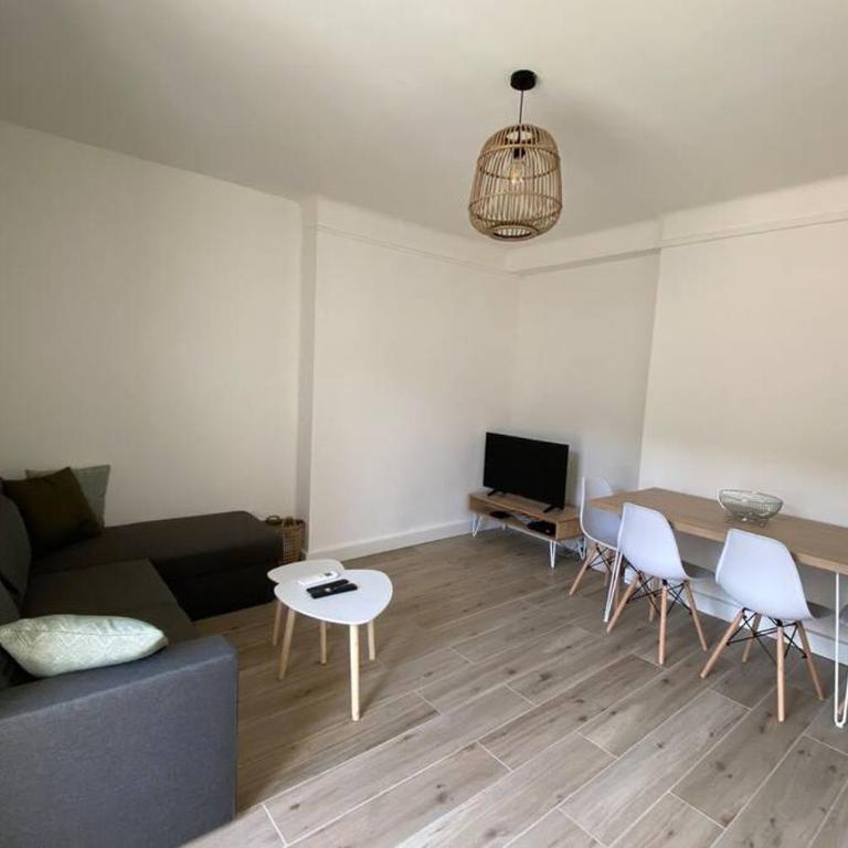 Ajaccio magnifique T2 neuf 40m2 avec balcon au Trottel 4 couchages wifi Clim parking plage à pieds 100m - Apartment mit 1 Schlafzimmer - 5