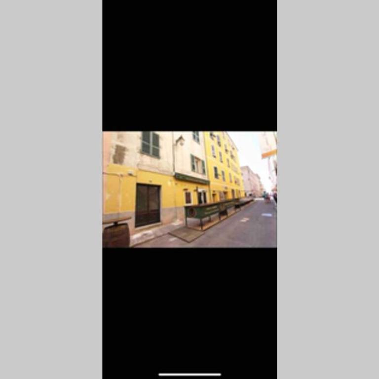 Ajaccio magnifique T2 neuf 40m2 avec balcon au Trottel 4 couchages wifi Clim parking plage à pieds 100m - Apartment mit 1 Schlafzimmer - 34
