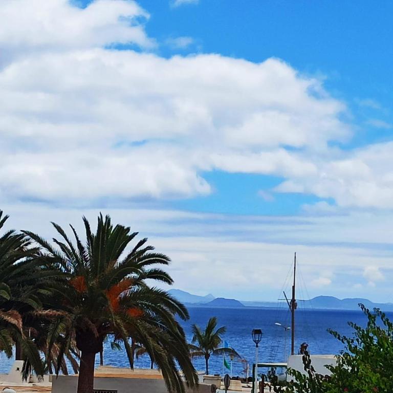Apartamentos los volcanes luxury views - Two-Bedroom Apartment - 1
