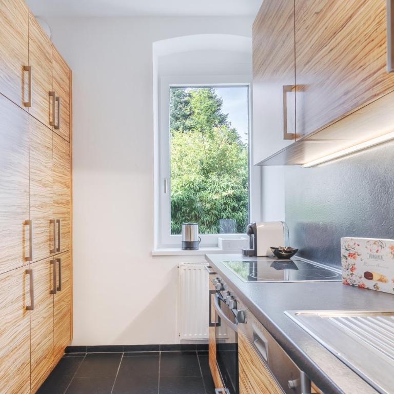 InnsbruckHomes at Botanical Garden - Two-Bedroom Apartment Top1 - 4