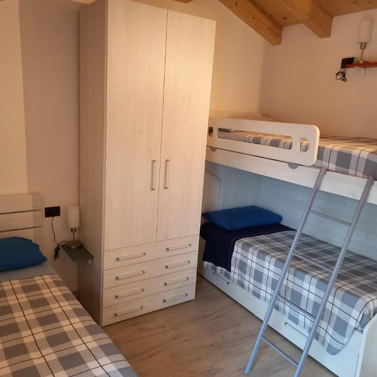 Casa Al.Ma - Appartamento con 2 Camere da Letto - 58