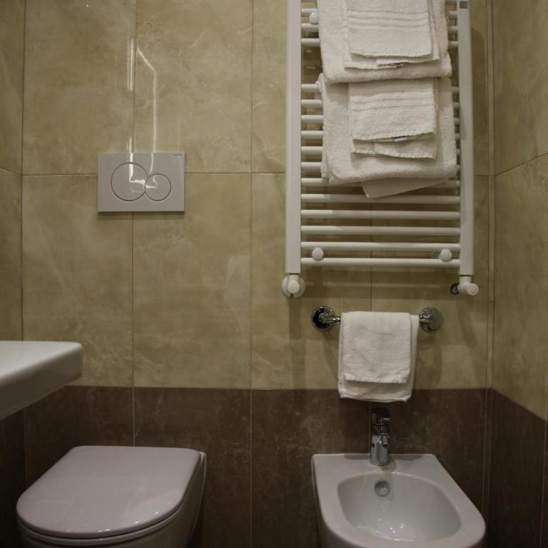 B&B Federica's House In Rome - Appartamento con 2 Camere da Letto - 10