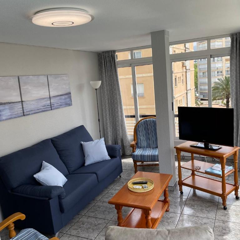 Apartamento en Plaza Triangular y muy cerca de la playa - Three-Bedroom Apartment - 14