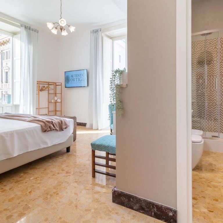Autentica Ortigia - Triple Room with Sea View - 7