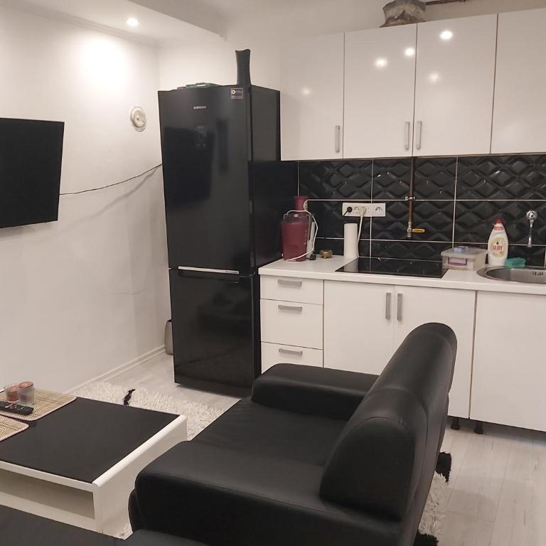 Walk Everywhere - Old Town Apartment - One-Bedroom Apartment - 18