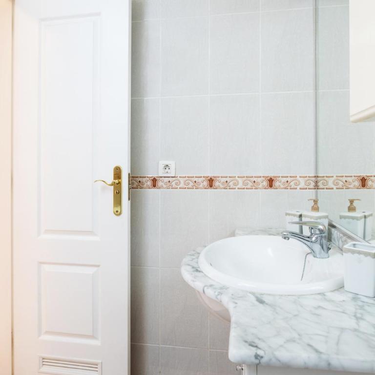 Home2Book Duplex Callao Salvaje Beach & Wifi - Apartamento de 2 dormitorios - 21