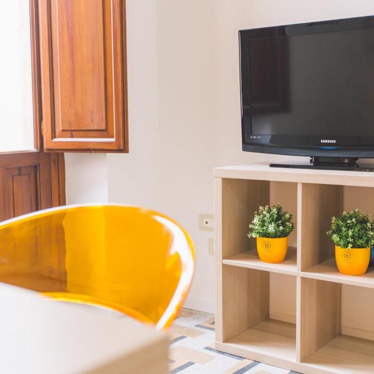 Savoia Apartment - Appartamento con 2 Camere da Letto - 13