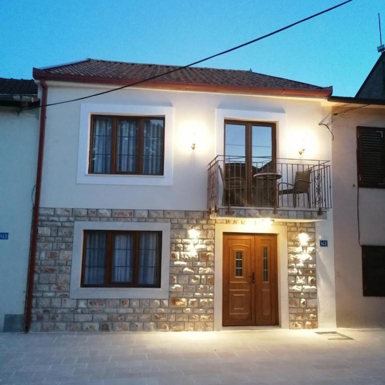 VILA MIRA - Deluks Studio sa Bračnim Krevetom (King-size) - 4