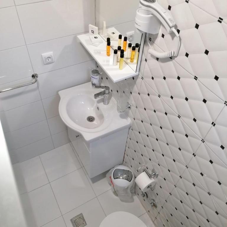 VILA MIRA - Apartman sa Terasom - 18