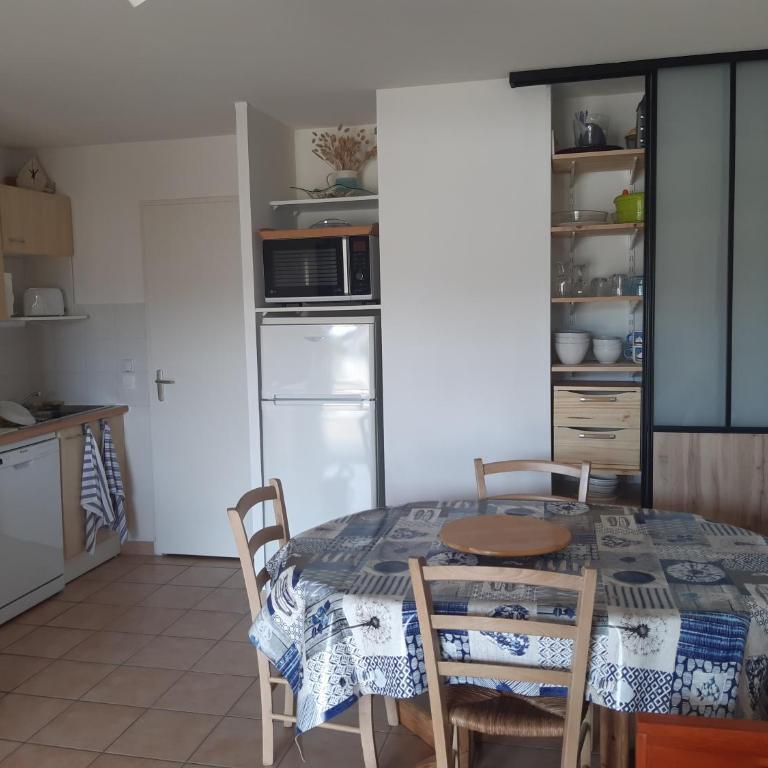 Appt 40m2 Résidence 3*** 10mn plages - Apartment mit 2 Schlafzimmern - 12
