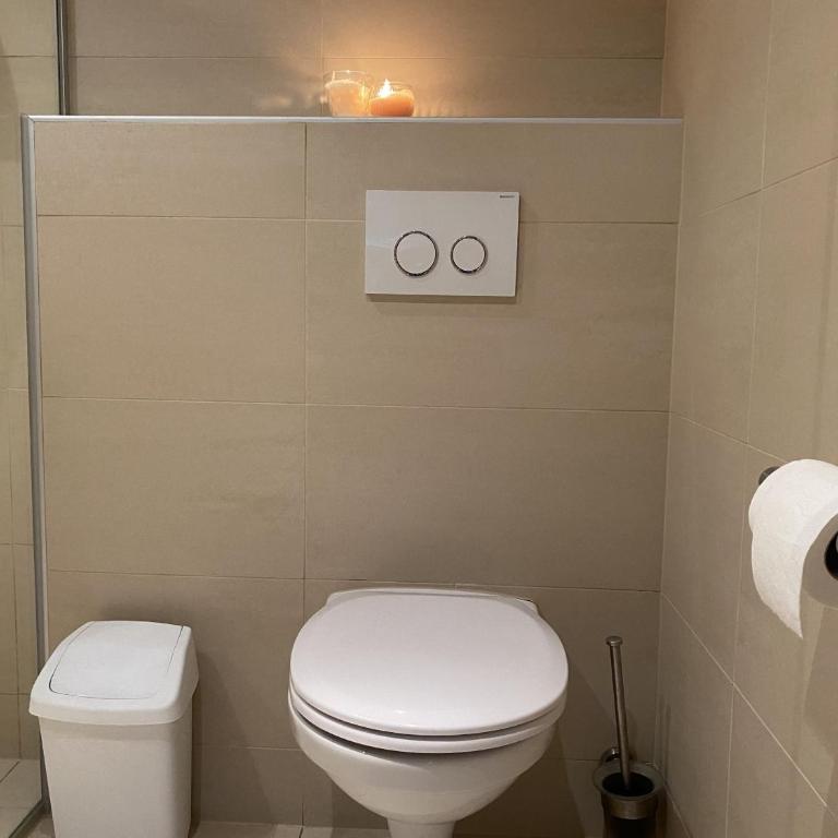 Alpine Studio Apartment by AA Holiday Homes - Studio-Apartment - 13