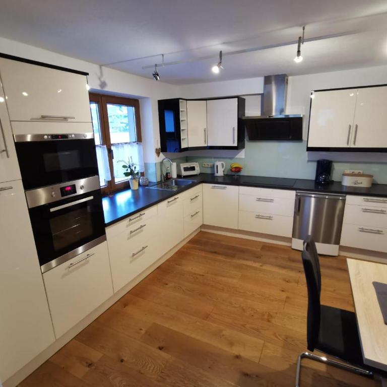 Ferienwohnung Magdalena - Apartment mit 2 Schlafzimmern und Dusche - 13