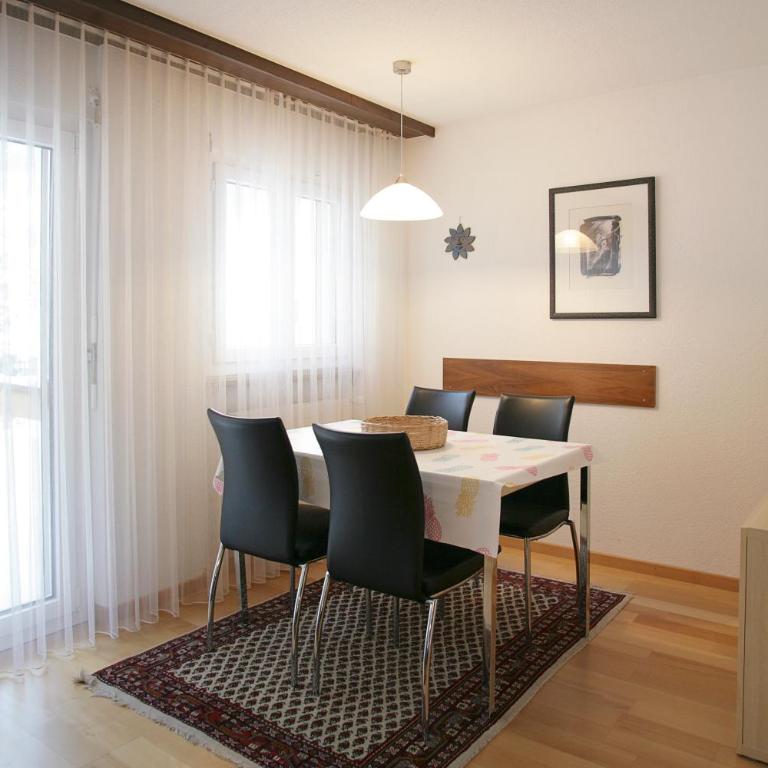 Baron / Baronesse Apartments - Standard Studio - 10