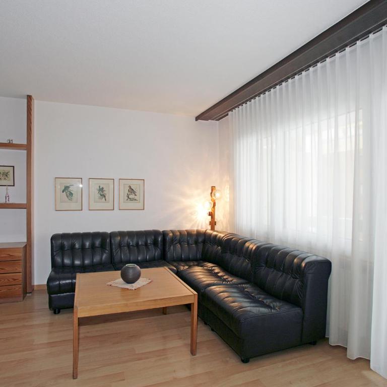 Baron / Baronesse Apartments - Standard Studio - 13