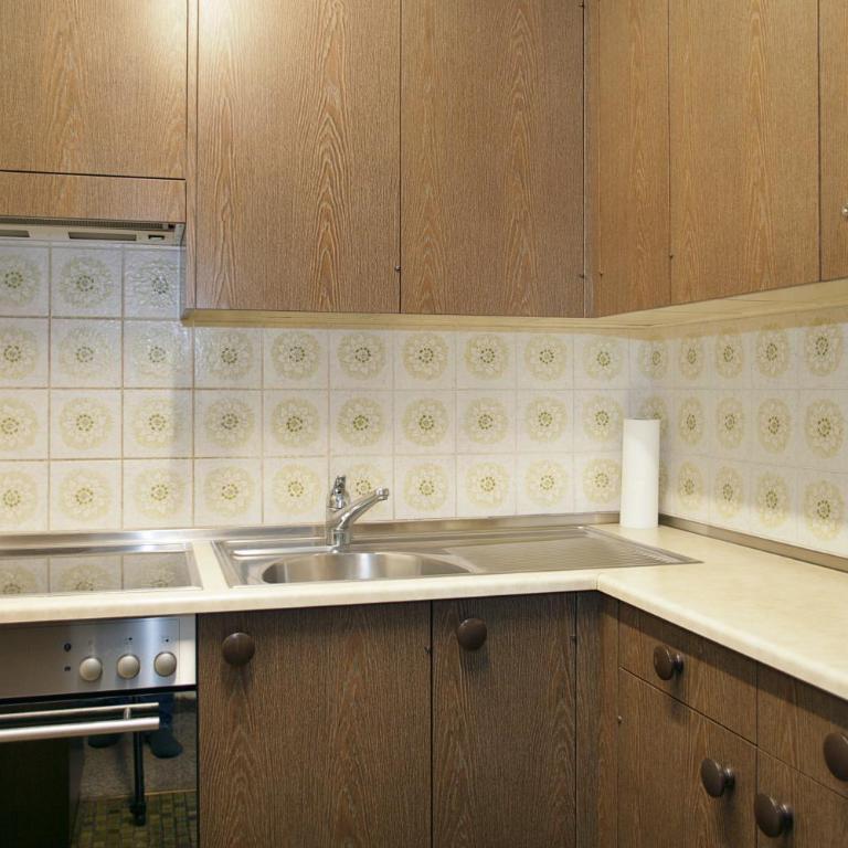 Baron / Baronesse Apartments - Standard Studio - 25
