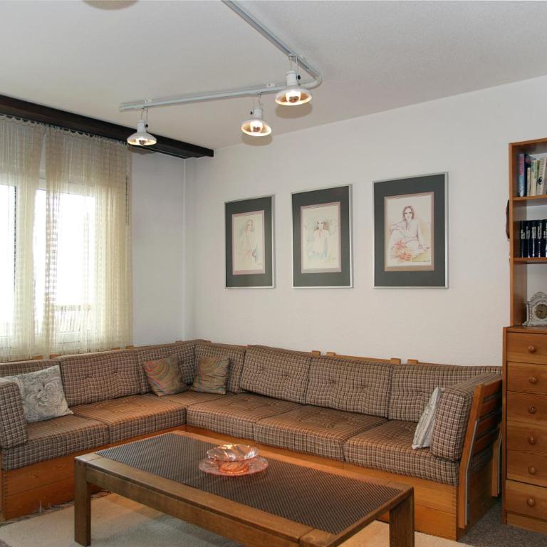 Baron / Baronesse Apartments - Standard Studio - 23