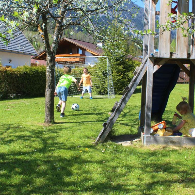 Appartement Mama - Apartment mit 3 Schlafzimmern und Balkon - 31