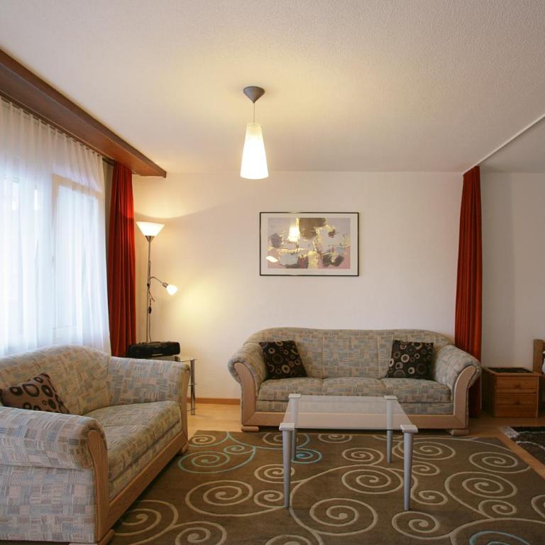 Baron / Baronesse Apartments - Standard Studio - 24
