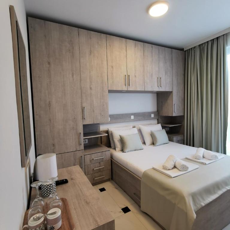 Hotel MonteNino - Family Room with Sea View - 1