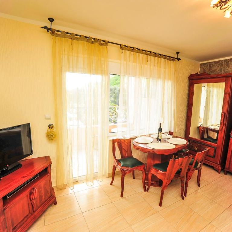 Villa Dolphin Apartments - Classic Apartment - 19