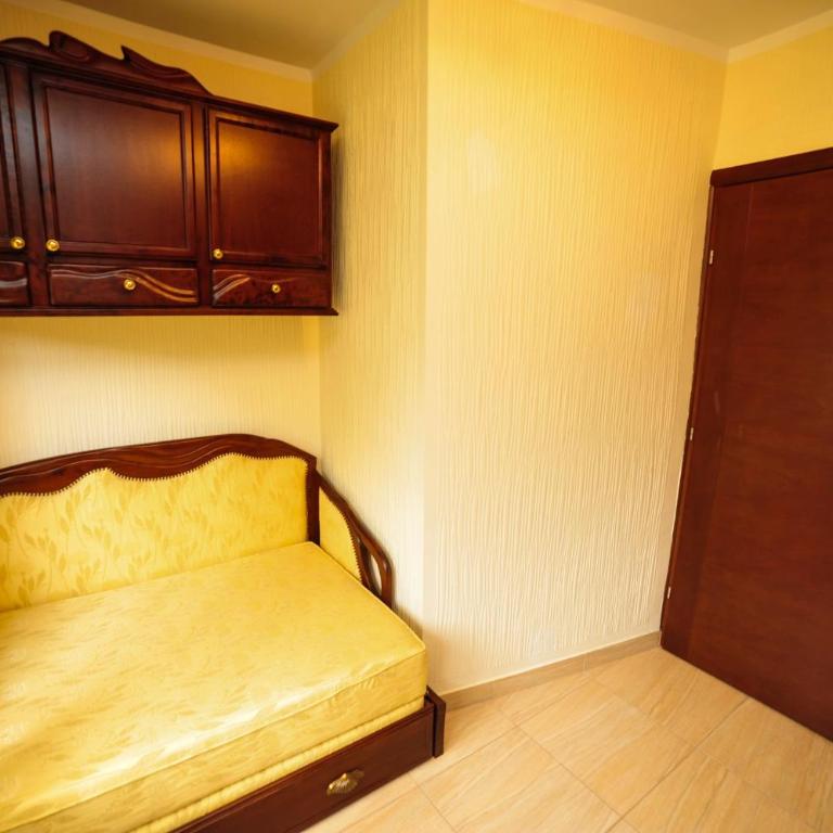 Villa Dolphin Apartments - Classic Two-Bedroom Apartment with Sea View - 1