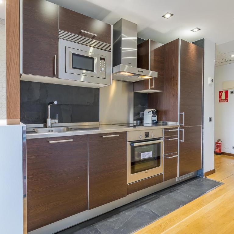 Madrid Rental Flats - Alquiler de Temporada - Apartamento con terraza - 4