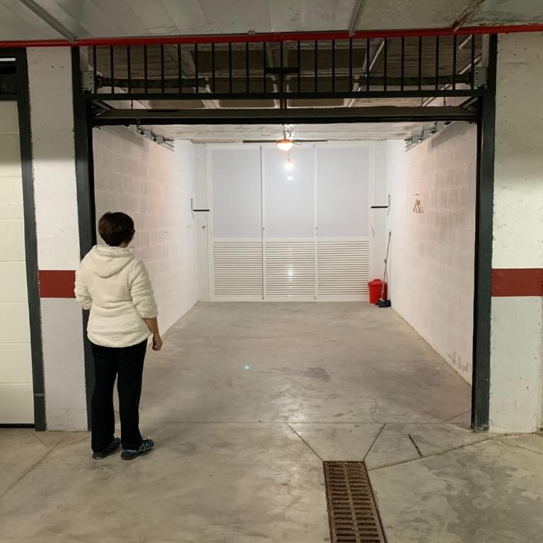 Apartamento con terraza garaje y wifi - Apartamento de 2 dormitorios - 8